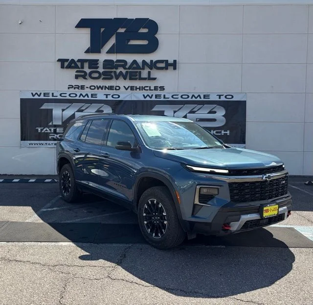 Used 2025 Blue Chevrolet Z71 image 5