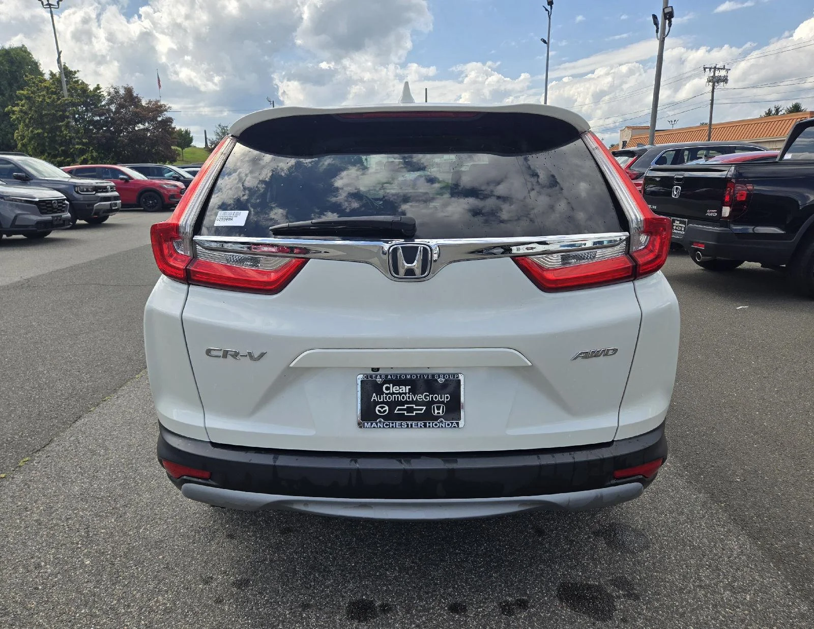 Used 2018 White Diamond Pearl Honda EX-L image 5