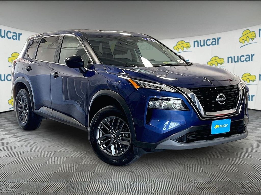 Used 2023 Blue Nissan S image 1