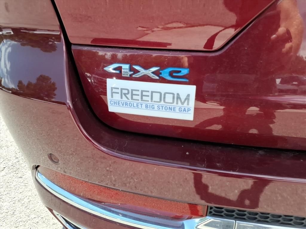 Used 2023 Red Jeep Overland 4xe image 11