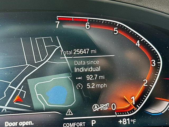 Used 2023 White BMW xDrive30i image 12