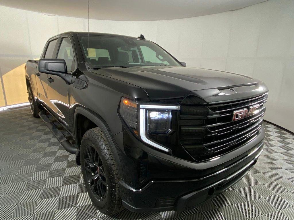 Used 2024 Onyx Black Gmc Pro image 17