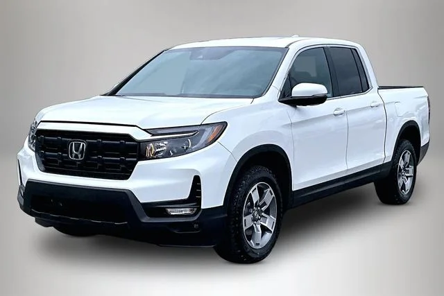 New 2026 Platinum White Pearl Honda RTL image 3