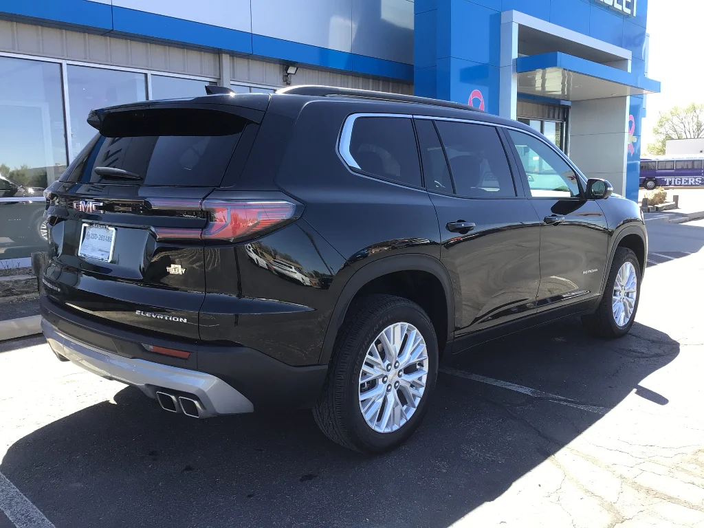 New 2026 Ebony Twilight Metallic GMC Elevation image 5