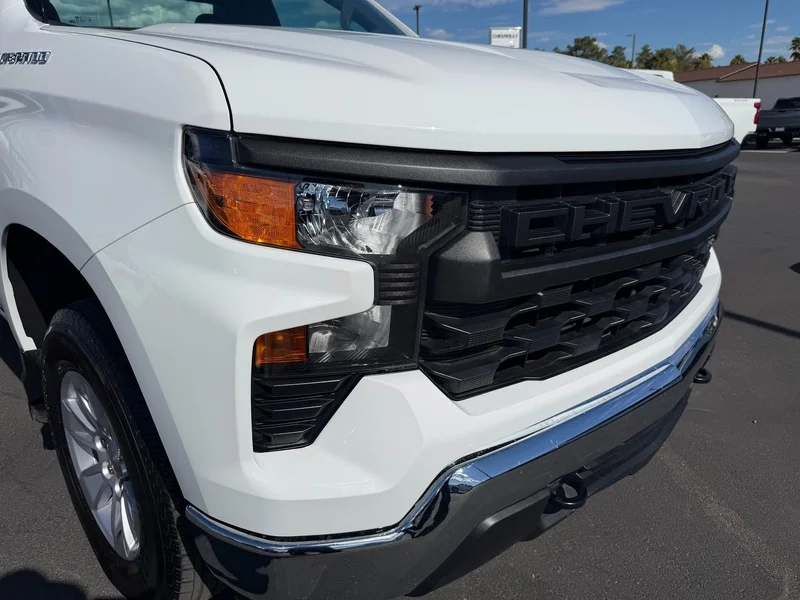 Used 2025 Summit White Chevrolet WT image 20