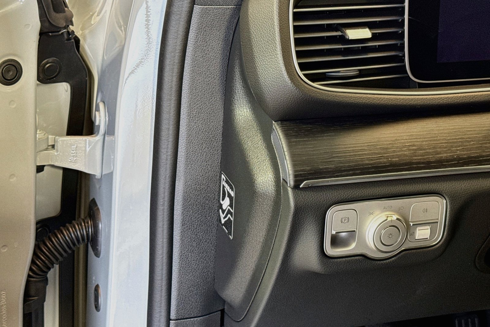New 2026 MANUFAKTUR Alpine Grey Mercedes-Benz GLE 450 image 10