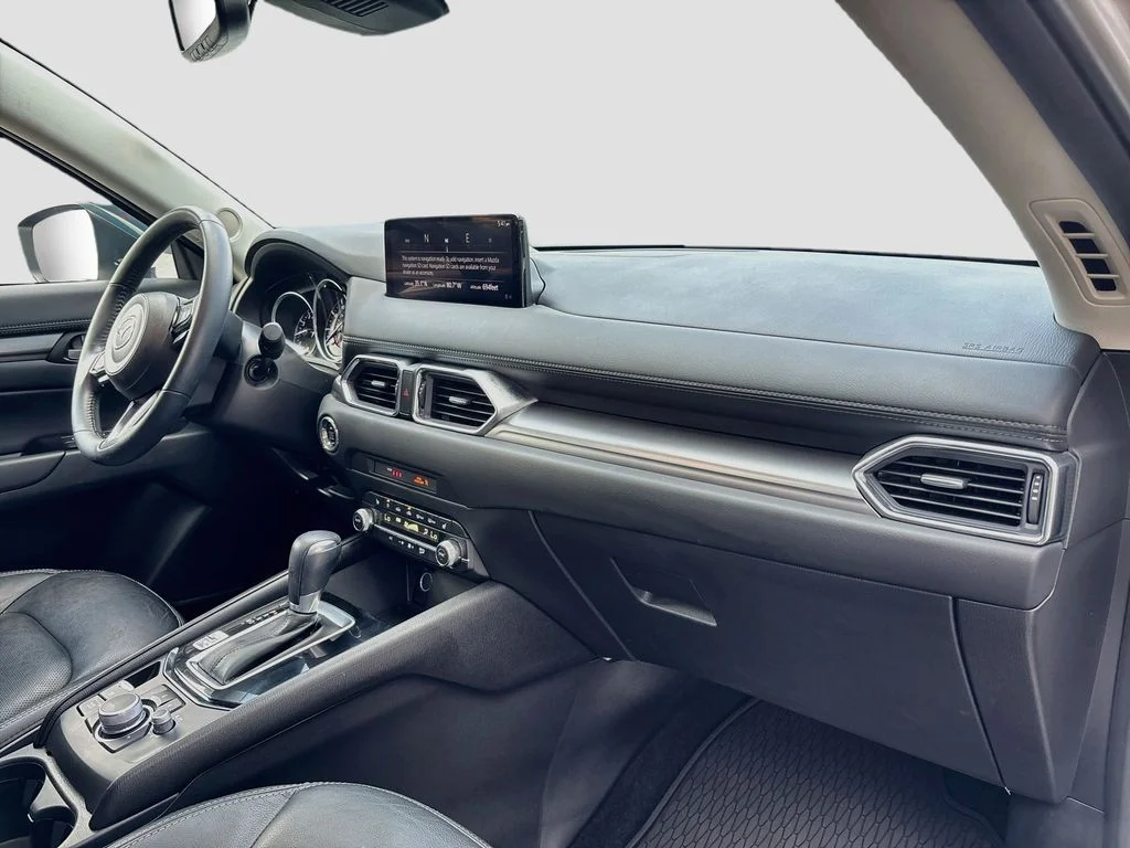 Used 2025 Quartz Metallic Mazda 2.5 S Preferred Package image 29