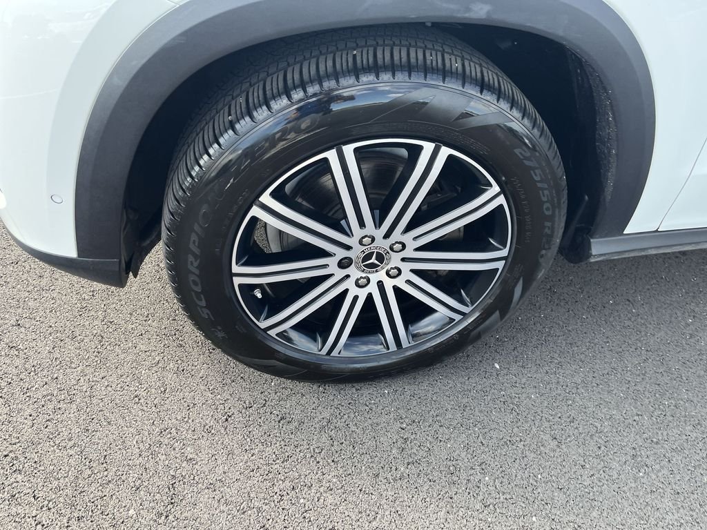 Used 2024 White Mercedes-Benz GLE 350 image 10