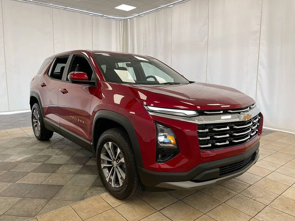 Used 2026 Radiant Red Tintcoat Chevrolet LT image 34