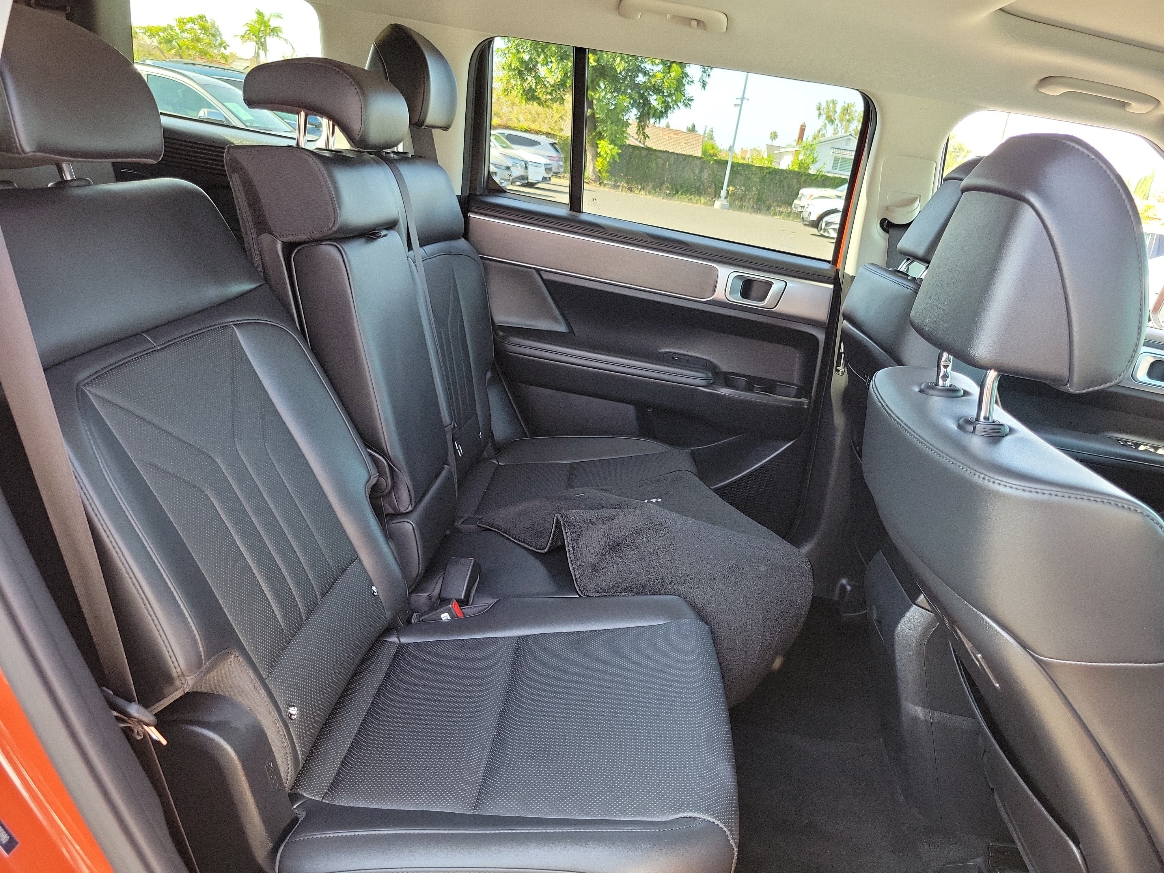 Certified Used 2025 Terracotta Orange Hyundai XRT image 25