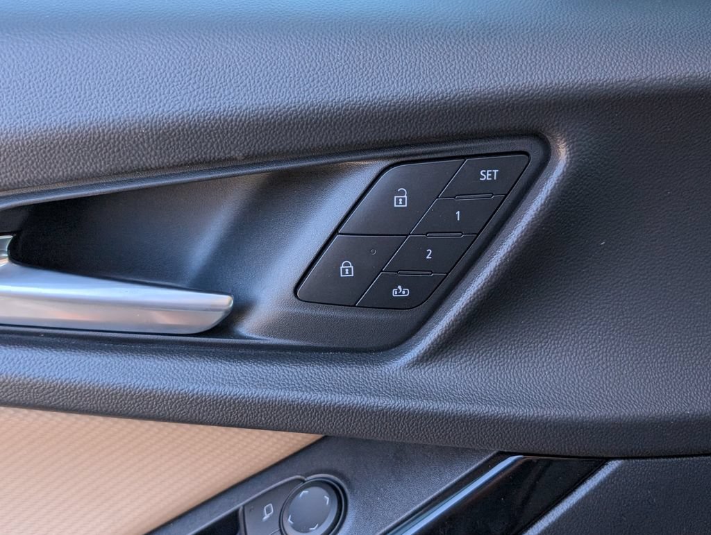 New 2027 Mosaic Black Metallic Chevrolet ACTIV image 13