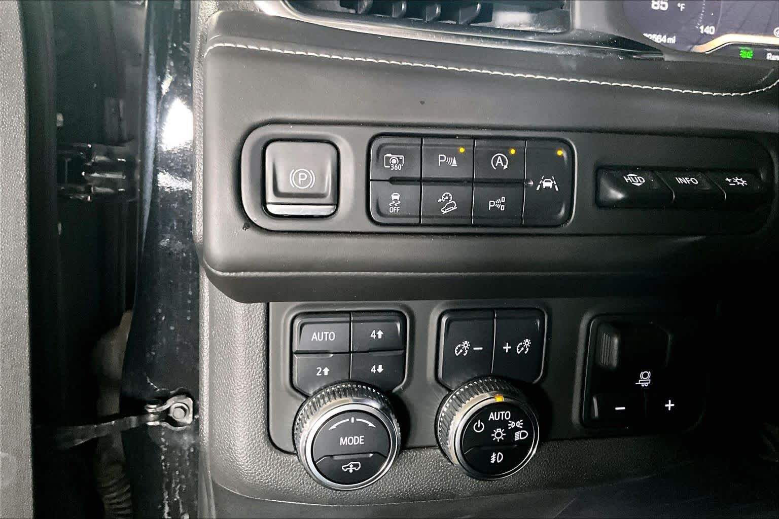 Used 2023 Onyx Black GMC Denali Ultimate image 61