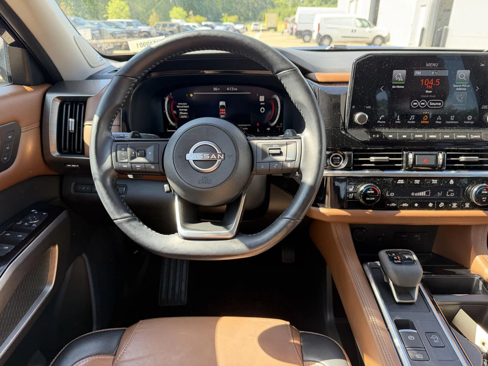 Used 2023 Super Black Nissan Platinum image 8