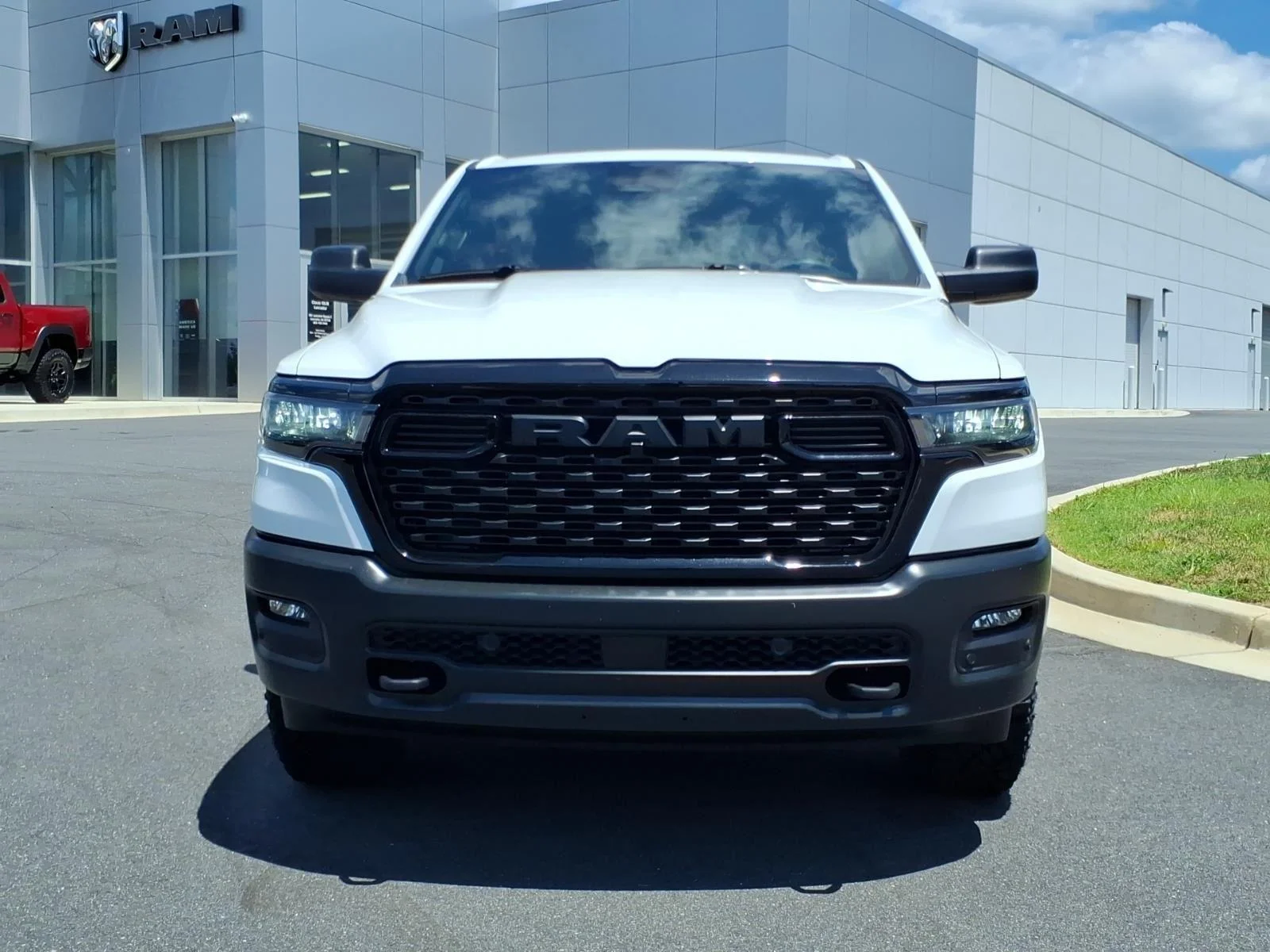 New 2026 Bright White Clear-Coat Exterior Paint RAM Warlock image 13