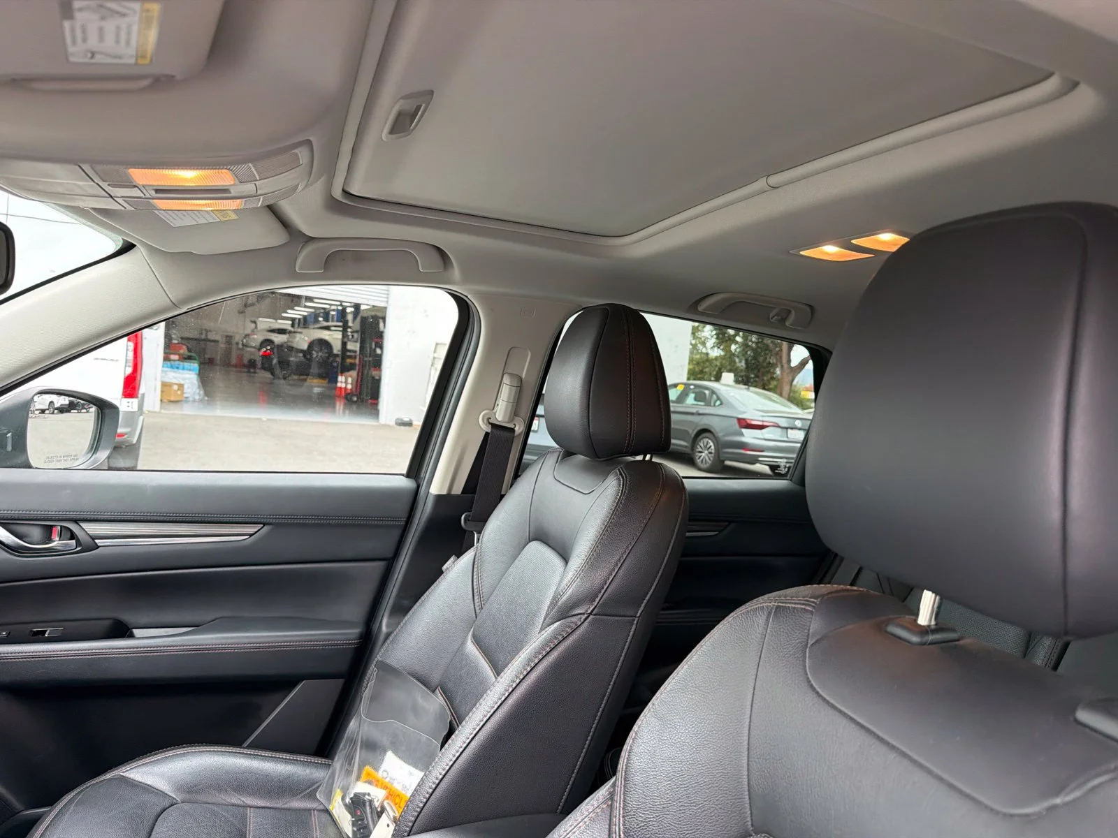 Used 2017 Machine Gray Mazda Grand Touring image 10