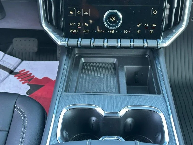 2026 GMC Acadia Elevation - Photo 11