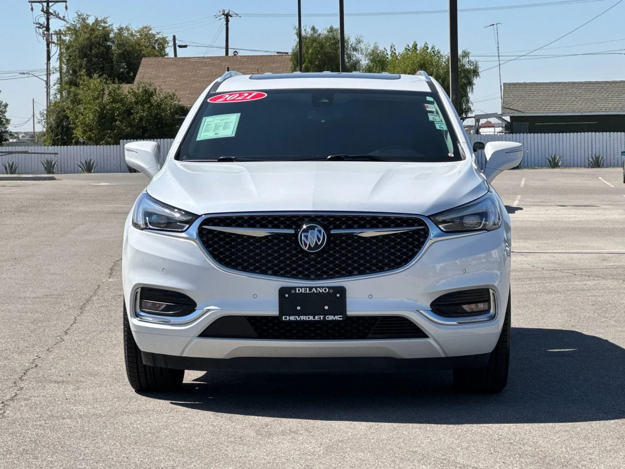 Used 2021 WHITE FROST TRICOAT Buick Avenir image 51