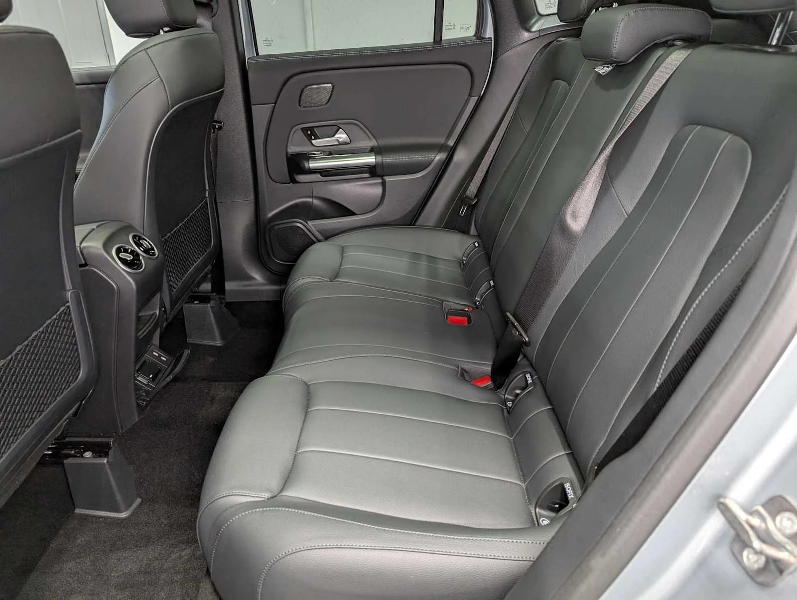 New 2026 Cirrus Silver Metallic Mercedes-Benz GLA 250 image 21