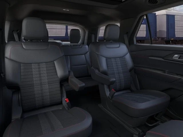 New 2026 Carbonized Gray Metallic Ford ST-Line image 11