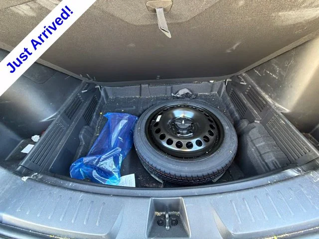 Used 2025 Green Chevrolet LT image 20