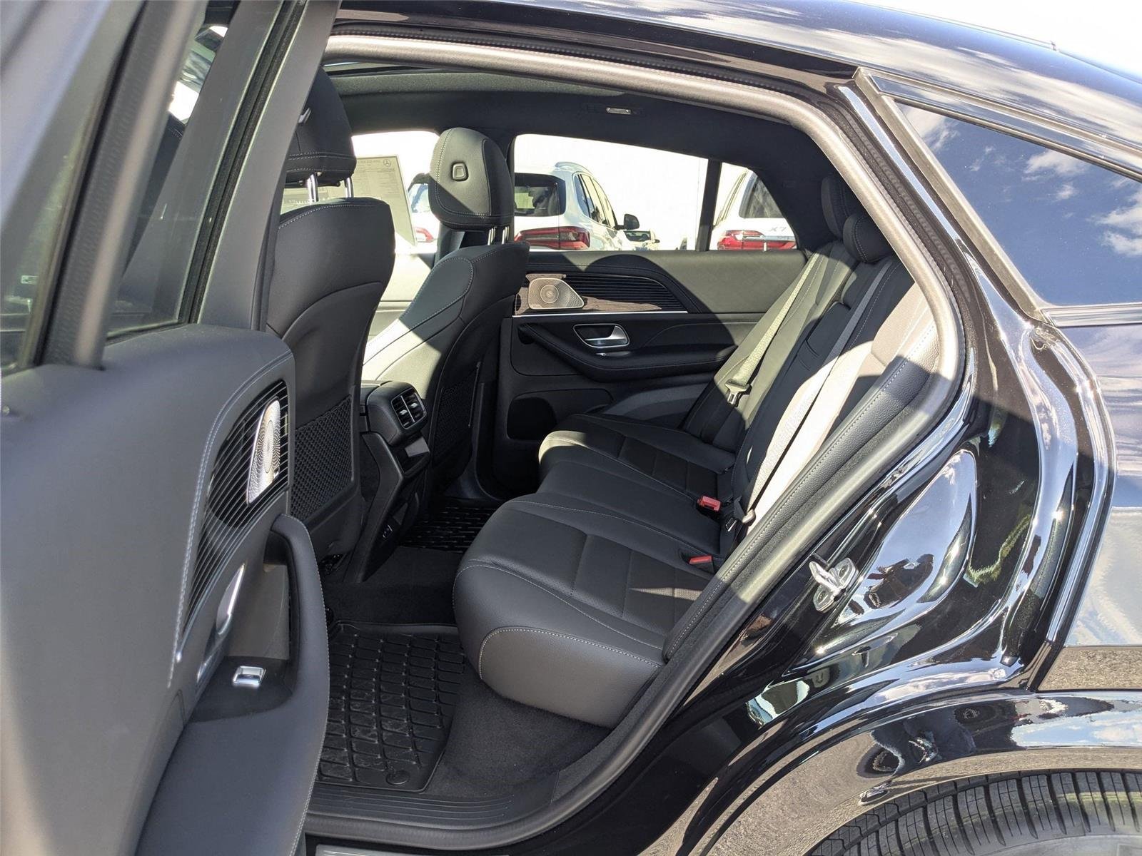 Used 2026 BLACK Mercedes-Benz GLE 450 image 25