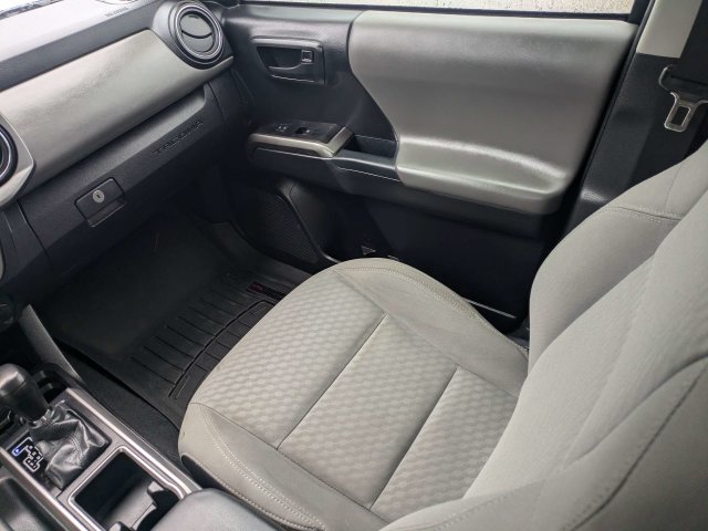 Used 2021 Silver Toyota SR5 image 15