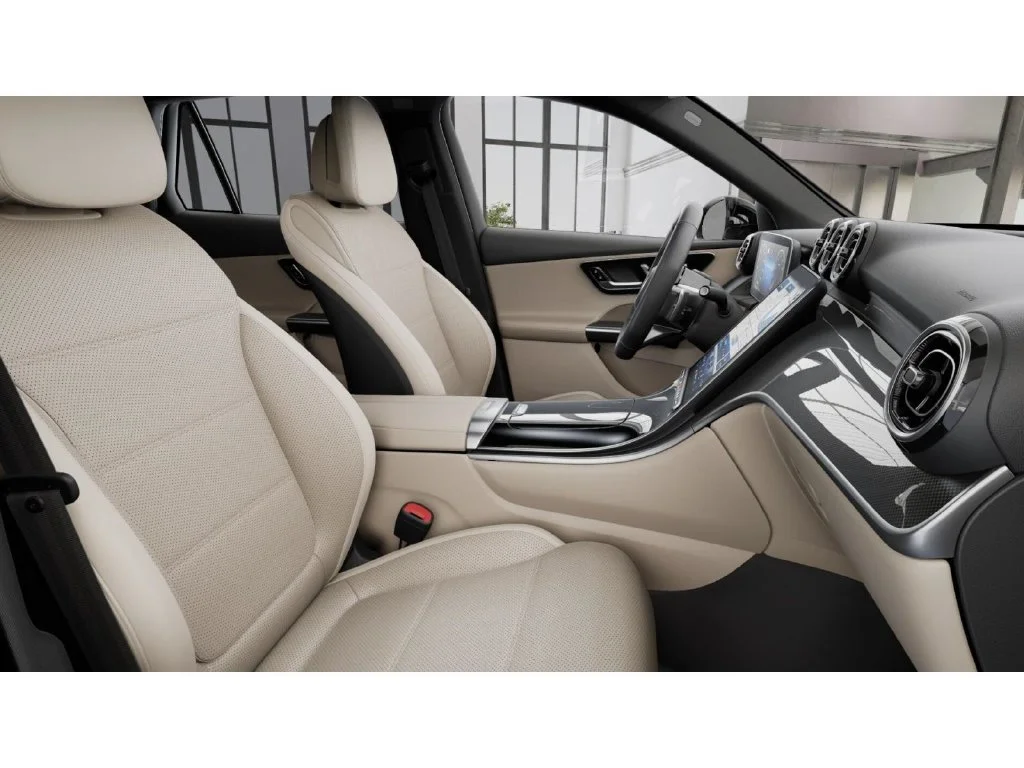 New 2027 Black Mercedes-Benz GLC 300 image 36