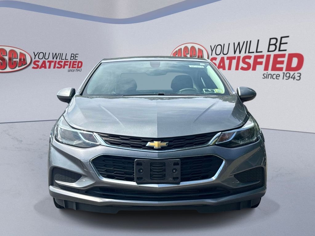Used 2018 Chevrolet Cruze LT with VIN 1G1BE5SM0J7124925 for sale in Hartsdale, NY