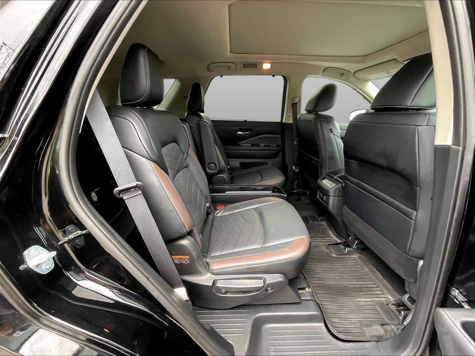 2023 Nissan Pathfinder Platinum - Photo 27