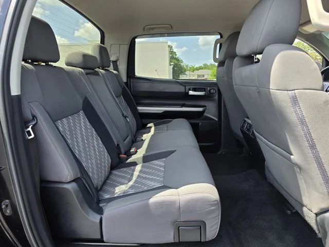 Certified Used 2019 Midnight Black Metallic Toyota SR5 image 28