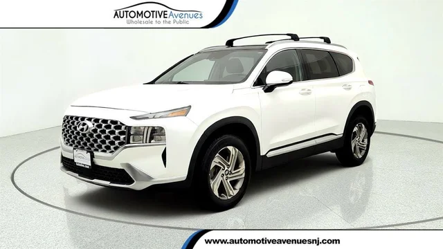 2022 Hyundai Santa Fe SEL AWD w/ Premium Pkg & Convenience Pkg