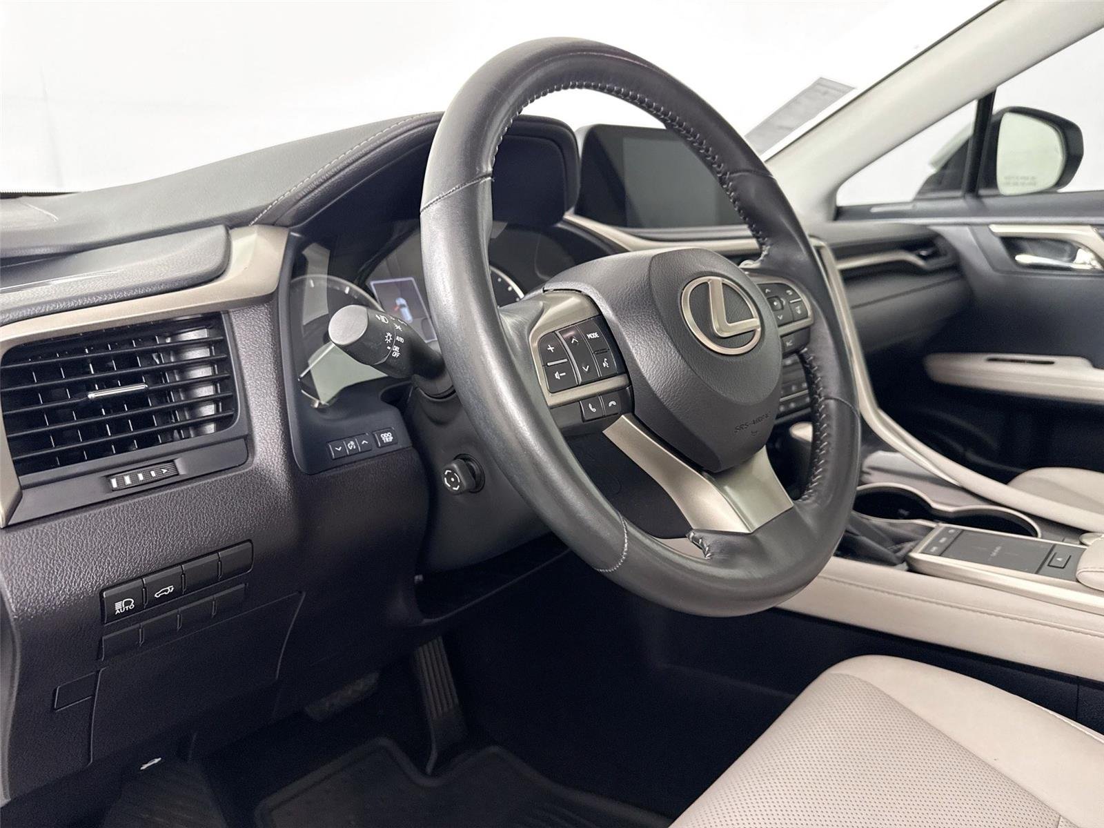 Used 2020 Eminent White Pearl Lexus RX 350 image 4