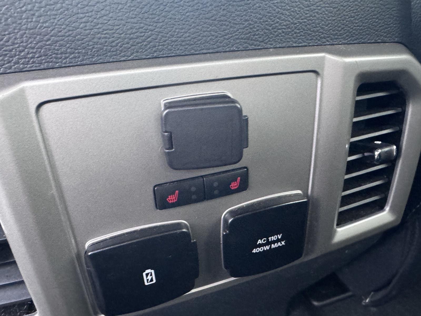 Used 2022 Agate Black Ford Lariat image 13