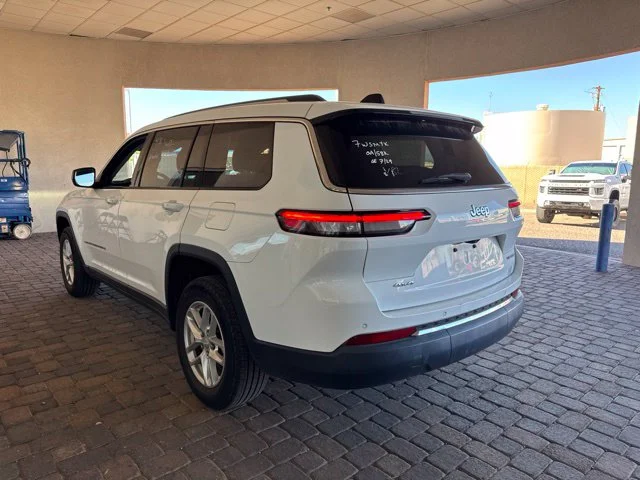 Used 2023 Bright White Clearcoat Jeep Laredo image 2