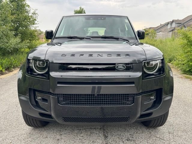 New 2026 Carpathian Grey Land Rover S image 3