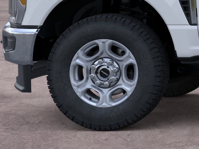 New 2026 White Ford XLT image 19
