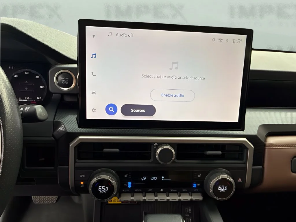 Used 2025  Toyota SR5 image 13