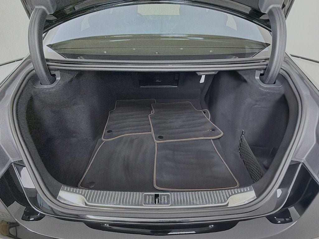 Used 2023 Black Mercedes-Benz S 580 4MATIC® Sedan image 29