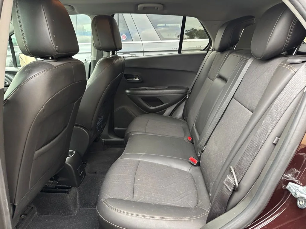 Used 2020 Red Chevrolet LT image 17