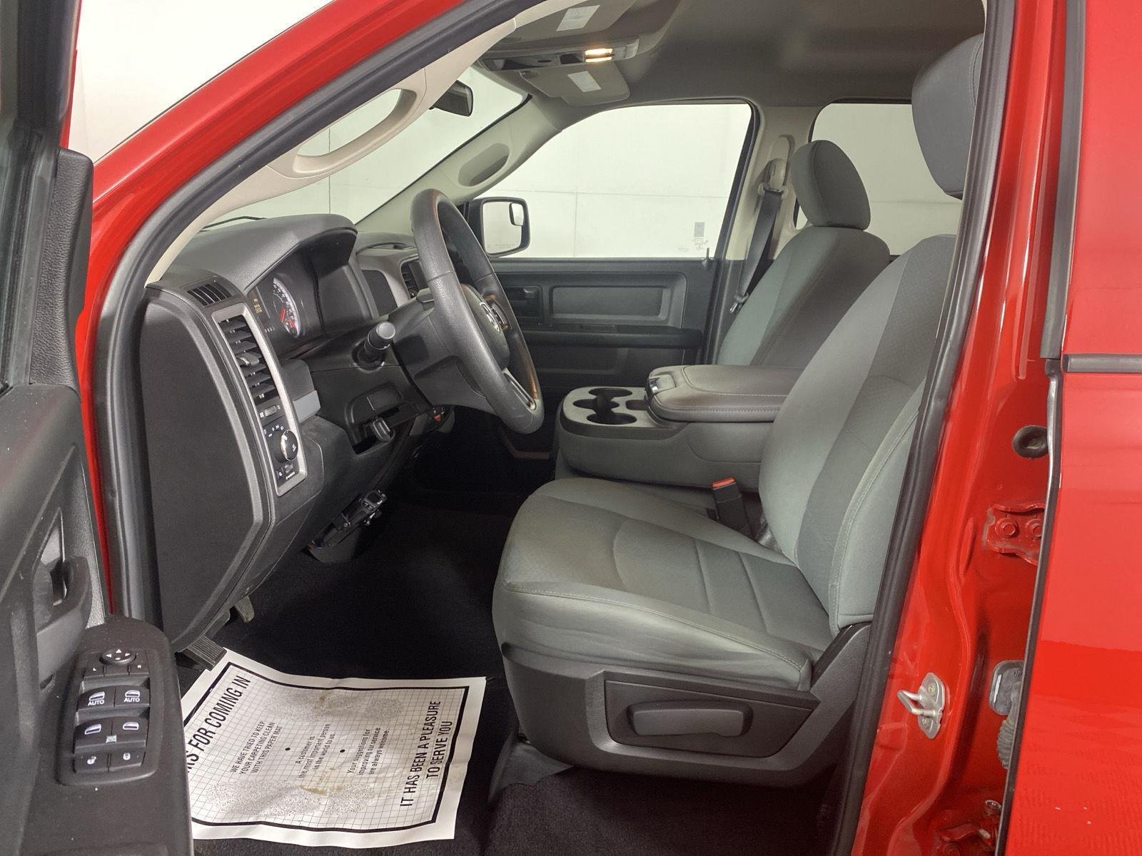 Used 2018 Flame Red Clearcoat Ram Express image 12
