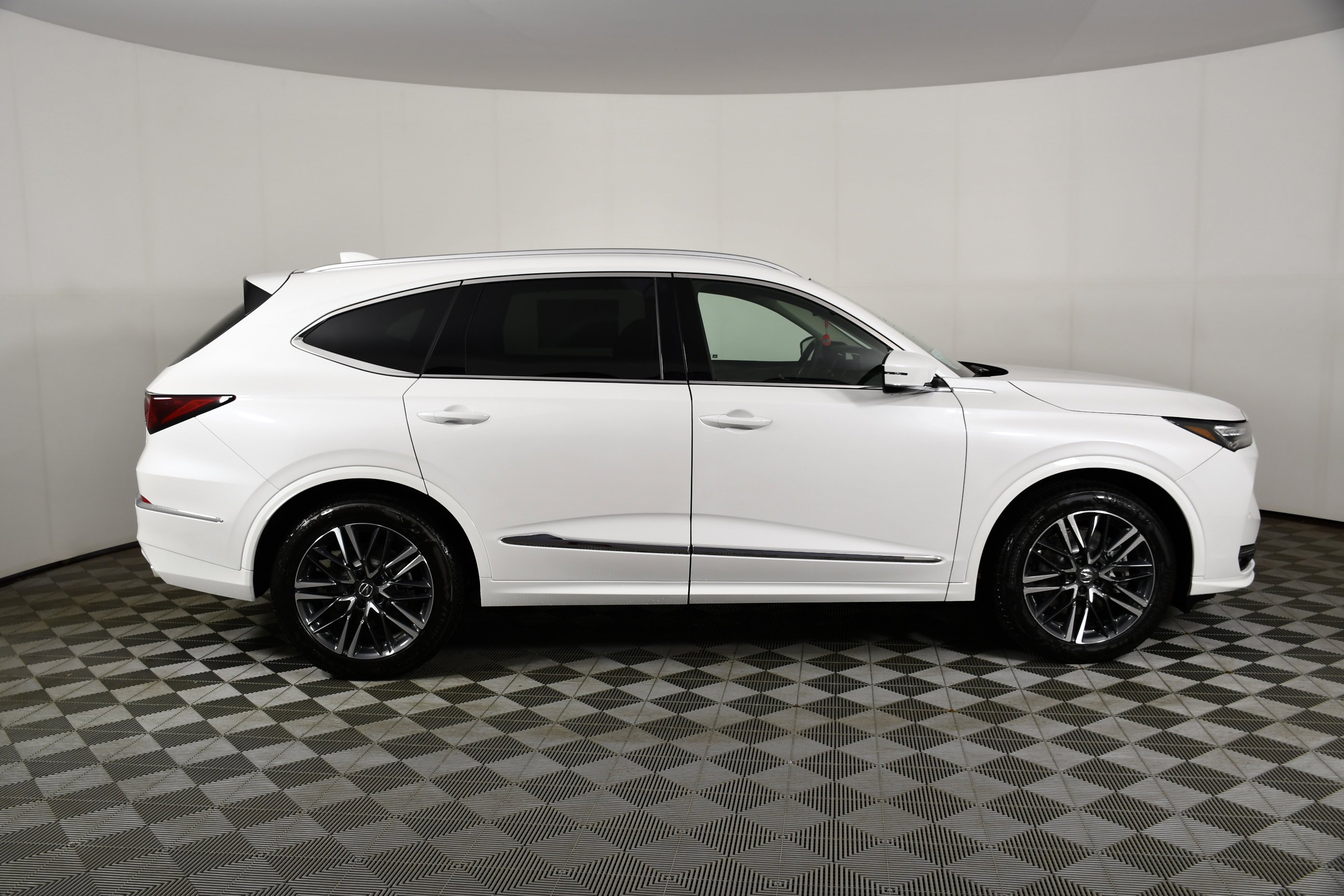 New 2026 Platinum White Pearl Acura w/Advance Package image 5