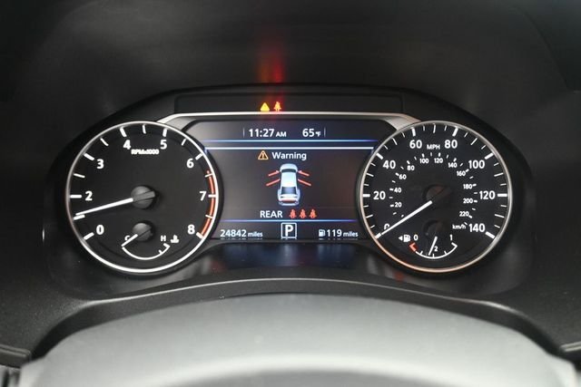 2025 Nissan Altima SV - Photo 9