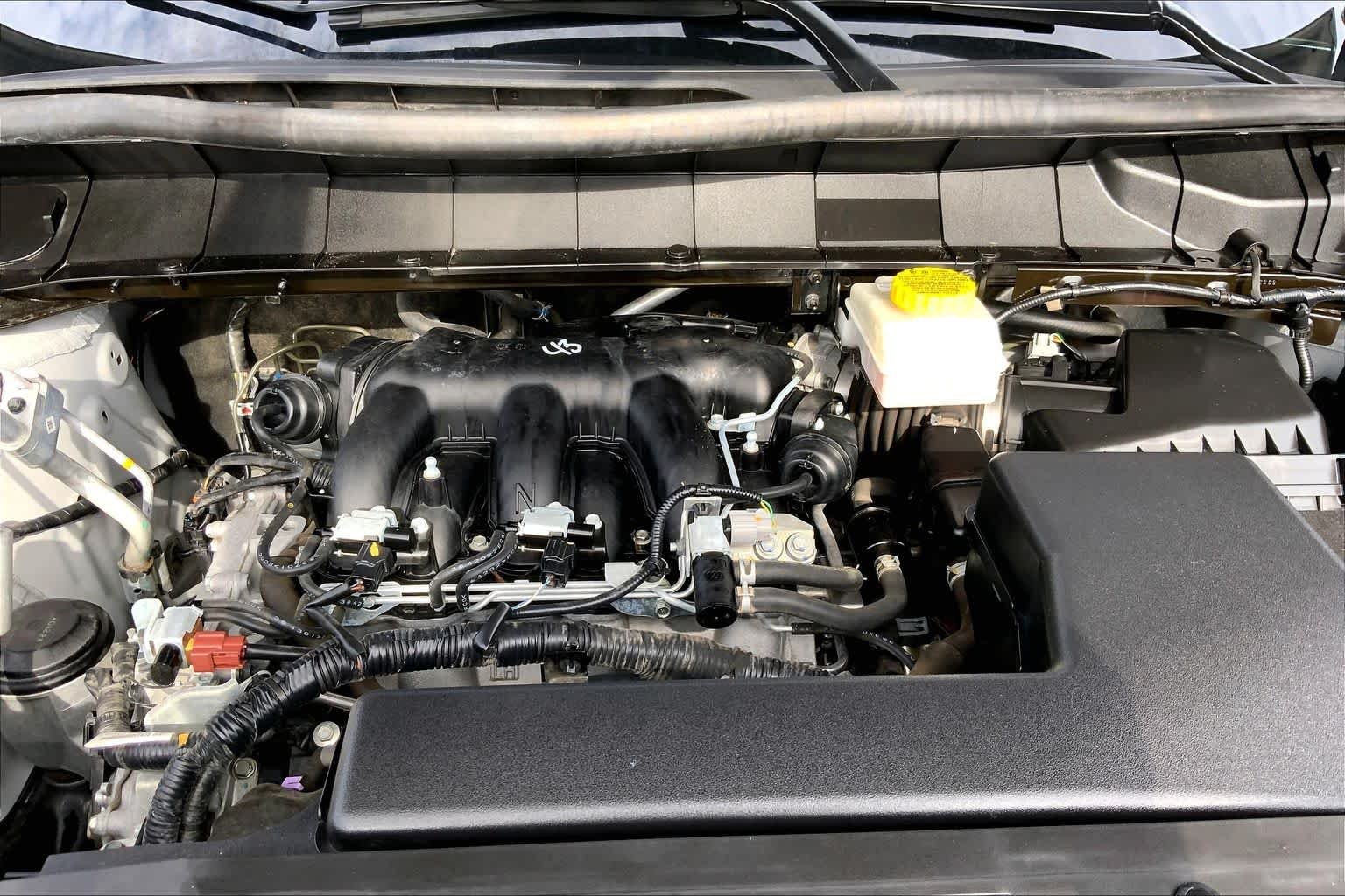 Used 2024 Brilliant Silver Metallic Nissan SV image 30