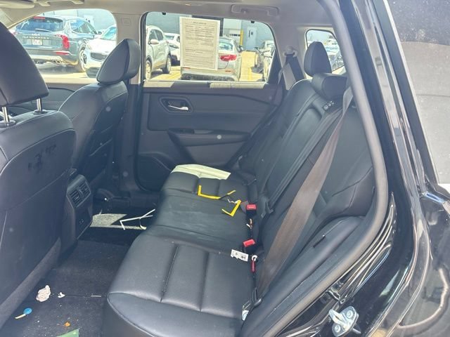 Used 2023 Super Black Nissan SV image 12