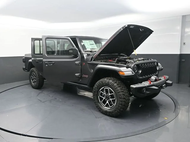 New 2026 Granite Crystal Metallic Clearcoat Jeep Shadow Ops image 30