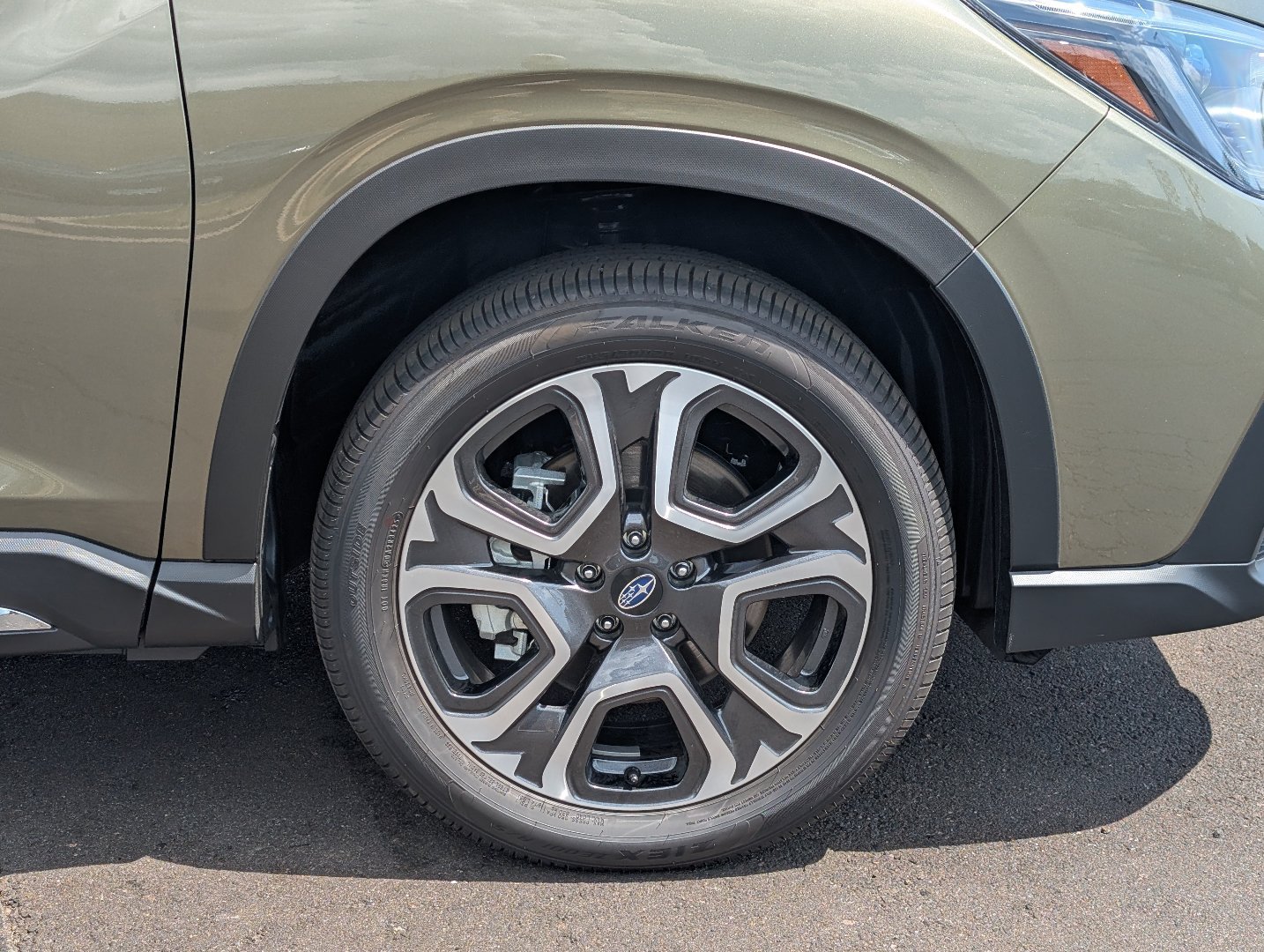 2026 Subaru Ascent Touring - Photo 8