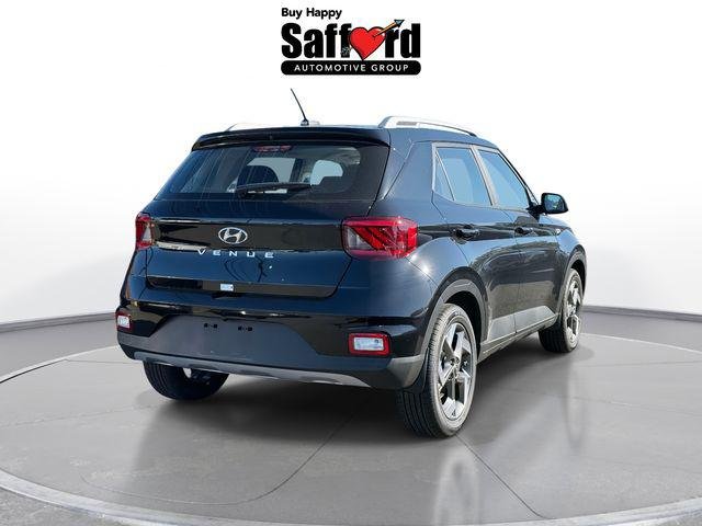 2025 Hyundai Venue SEL - Photo 12