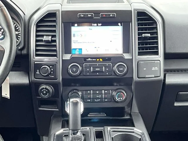 Used 2019 Black Ford XLT image 15