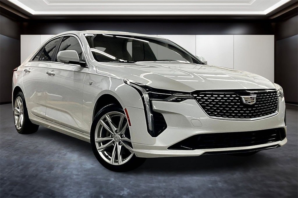 2021 Cadillac CT4 Luxury