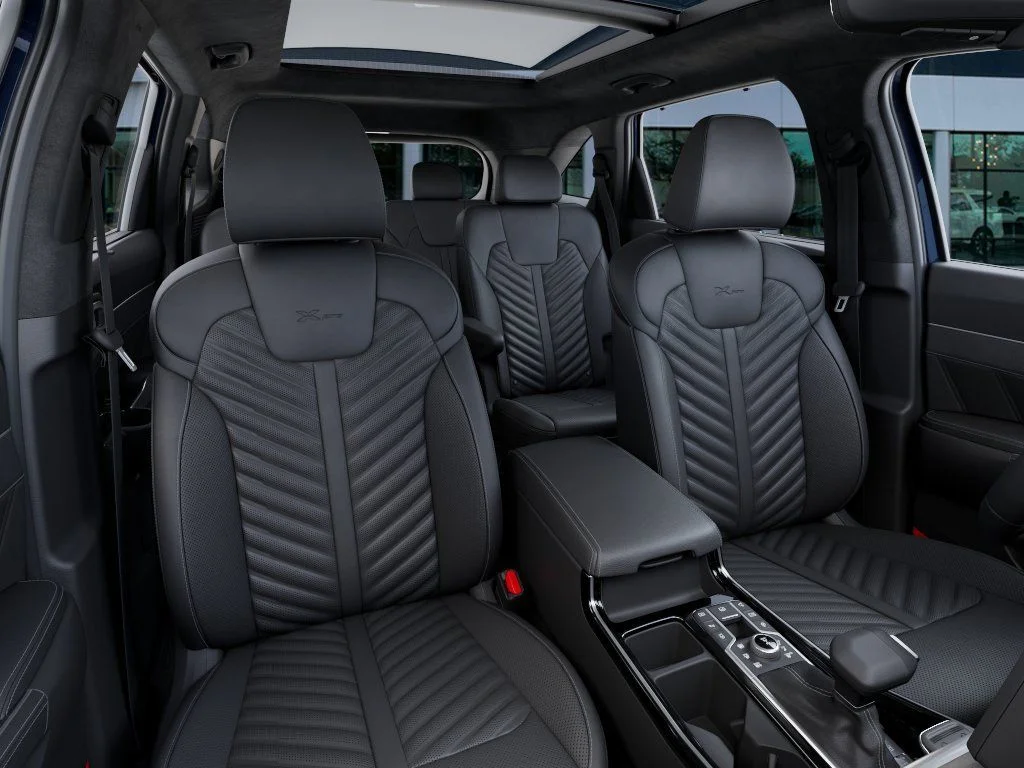 New 2026 Black Kia X-Pro SX Prestige image 15